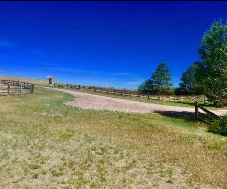 Yellowstone Cattle Baron Ensuite, Private Entrance & Parking - Prairie Rose B&B Cheyenne Exteriér fotografie