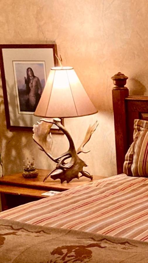 Yellowstone Cattle Baron Ensuite, Private Entrance & Parking - Prairie Rose B&B Cheyenne Exteriér fotografie